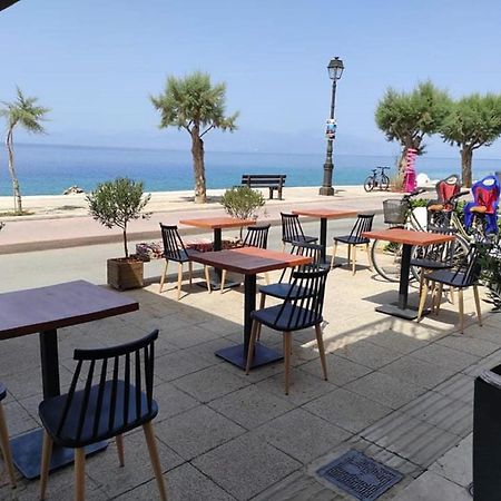 Hotel Kyani Akti Xylokastro Exterior photo